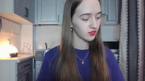 Snapshot of leslie_my_lovee chatting on September 29, 7:19 pm LESLIE online show from September 29, 7:19 pm