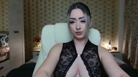 leslie_secret online show from March 5, 9:06 pm