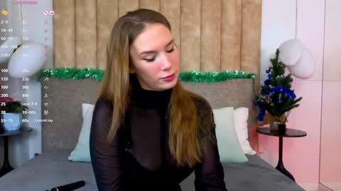 Snapshot of lesliemines chatting on January 13, 5:44 am Leslie online show from January 13, 5:44 am