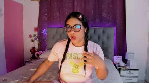 xiara online show from June 10, 2:00 am