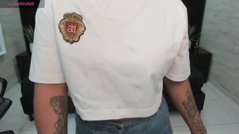 lexa online show from April 22, 7:11 pm