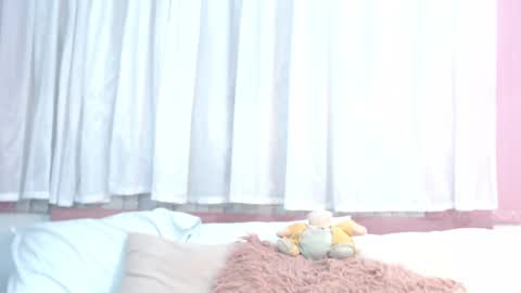 Gabrielle online show from November 24, 11:45 am