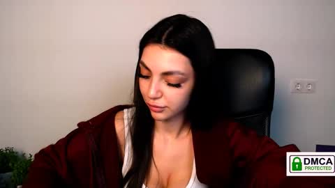 Alexia online show from October 8, 4:55 pm