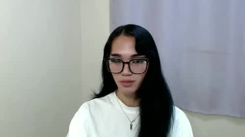 Snapshot of lexibabe_ chatting on October 10, 5:23 am lexibabe_ online show from October 10, 5:23 am