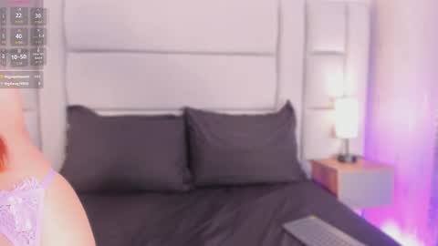 lexiee__ online show from February 2, 12:26 pm