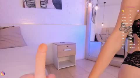 Lexie  online show from February 27, 12:45 pm