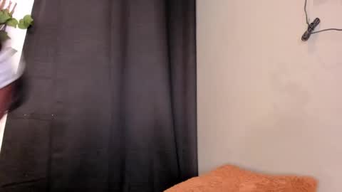 Lexieegrey online show from April 27, 6:38 pm