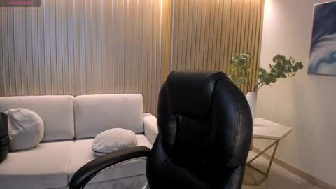 Lexie  online show from March 26, 9:49 pm