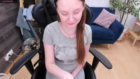 Snapshot of lexihoward chatting on February 14, 6:56 am Lexi online show from February 14, 6:56 am