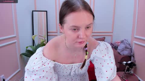 Lexi online show from February 9, 6:48 am