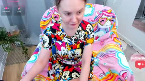 Lexi online show from April 7, 6:37 am