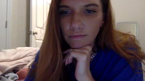 Snapshot of lexiial0 chatting on October 4, 6:52 am Alexia L. online show from October 4, 6:52 am