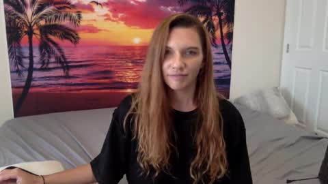 Snapshot of lexiial0 chatting on September 29, 4:45 pm Alexia L. online show from September 29, 4:45 pm