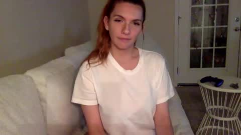 Snapshot of lexiial0 chatting on December 15, 5:02 am Alexia L. online show from December 15, 5:02 am
