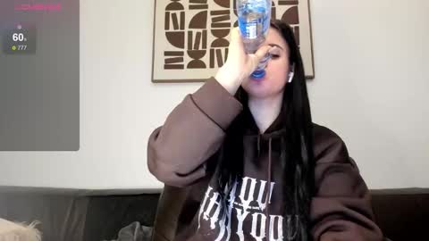 Lexi online show from January 8, 6:06 am