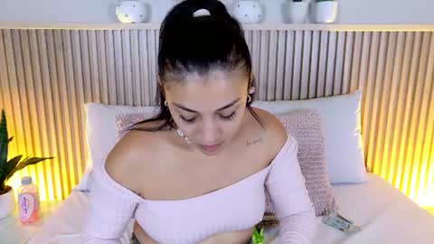 lexxi_gb online show from June 18, 9:41 pm