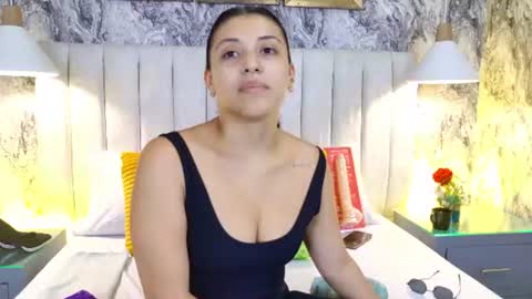 lexxi_gb online show from July 29, 8:53 pm