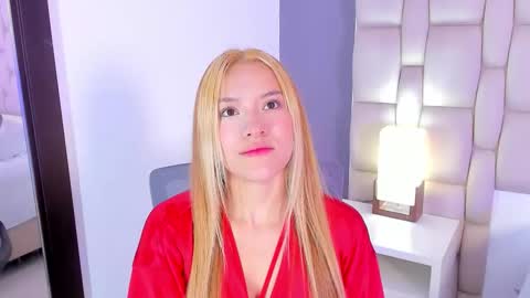 Snapshot of lexxybunny_ chatting on October 17, 11:46 am Lexy online show from October 17, 11:46 am
