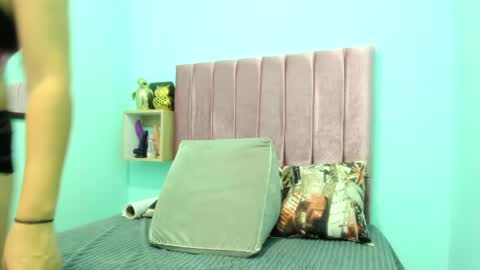lexy_sexy_20 online show from April 30, 12:38 am