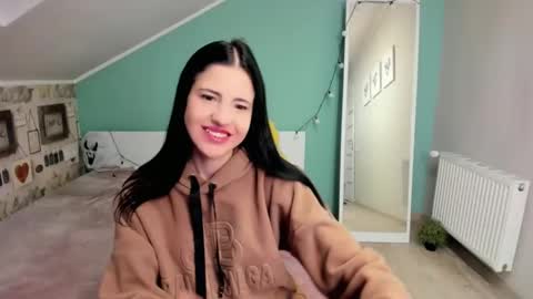 Snapshot of lexyswett chatting on January 16, 8:33 am lexyswett online show from January 16, 8:33 am