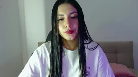 Lia  online show from April 25, 5:21 pm