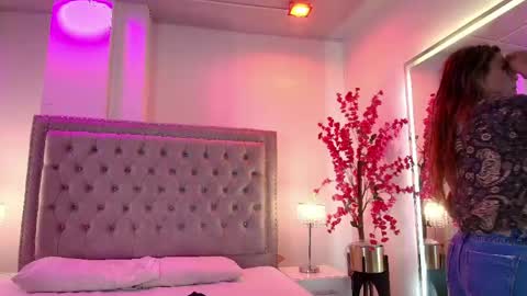 Lia  online show from April 22, 3:47 am