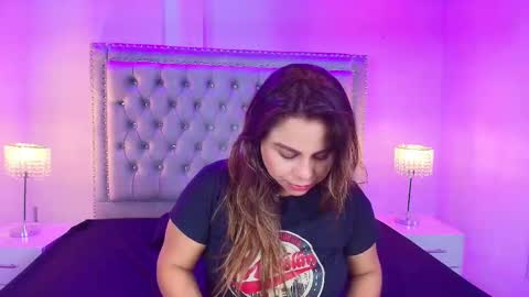 Lia  online show from November 20, 3:18 am