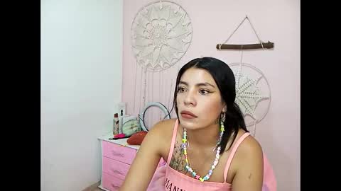Snapshot of lia_hottie chatting on December 9, 11:58 am Lia online show from December 9, 11:58 am