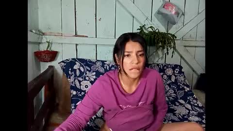 Snapshot of lia_hottie chatting on January 9, 9:58 pm Lia online show from January 9, 9:58 pm