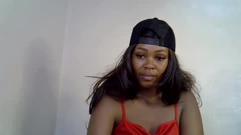 lia online show from October 17, 4:16 am