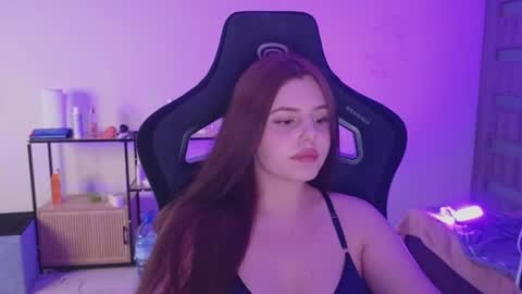Lia online show from August 4, 5:19 pm