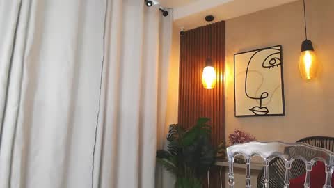 LIA online show from April 27, 7:00 pm