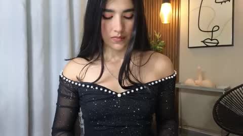 Snapshot of lia_mar_ chatting on October 13, 6:10 pm LIA online show from October 13, 6:10 pm
