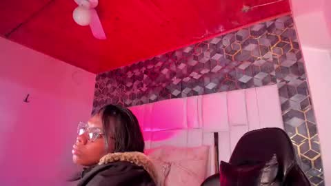lia_mariana online show from July 7, 2:47 am