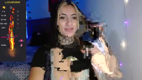 lia spicy   ig online show from April 12, 4:43 pm