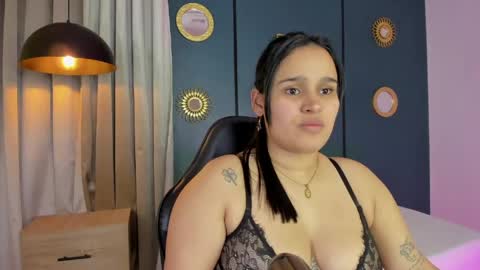 Lia  online show from April 21, 2:15 am