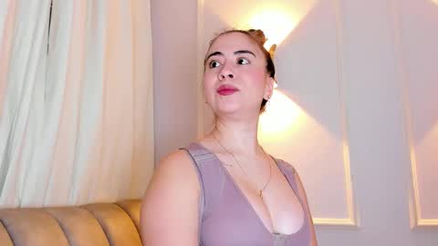 liz walton online show from November 1, 3:49 pm