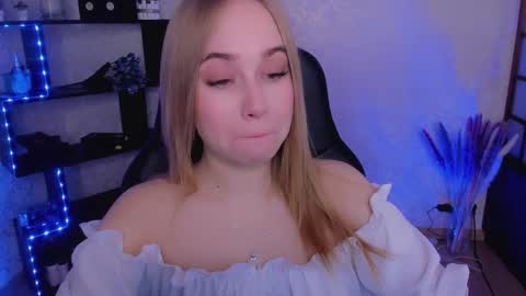 Liana online show from January 26, 2:03 am