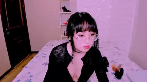 Liana online show from February 17, 11:31 am