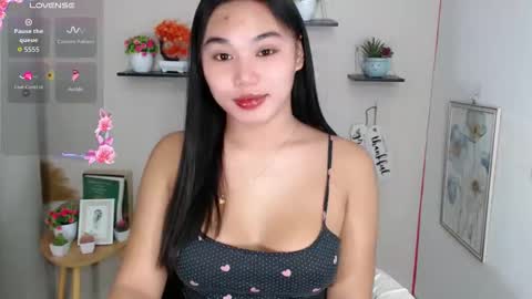 Liane online show from June 8, 3:18 am