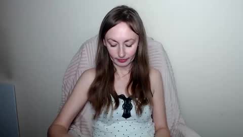 Lia online show from April 25, 2:58 pm