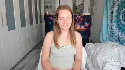 Sasha online show from April 25, 1:41 pm