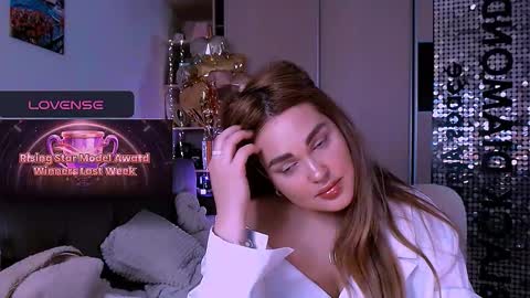 libra_mia online show from November 19, 6:52 pm