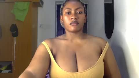 Snapshot of lick_my_pussyyy226651 chatting on February 21, 10:37 pm caira online show from February 21, 10:37 pm