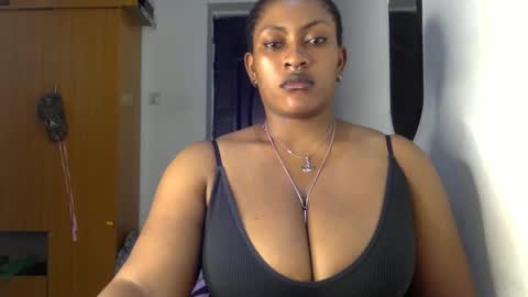Snapshot of lick_my_pussyyy226651 chatting on January 2, 8:35 pm caira online show from January 2, 8:35 pm