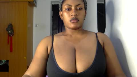 Snapshot of lick_my_pussyyy226651 chatting on December 21, 11:45 pm caira online show from December 21, 11:45 pm
