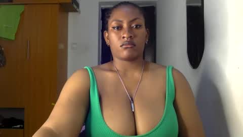 Snapshot of lick_my_pussyyy226651 chatting on January 29, 7:53 pm caira online show from January 29, 7:53 pm
