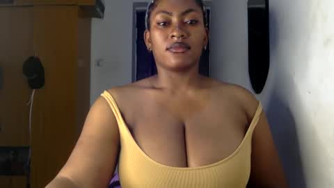 Snapshot of lick_my_pussyyy226651 chatting on February 25, 12:58 am caira online show from February 25, 12:58 am