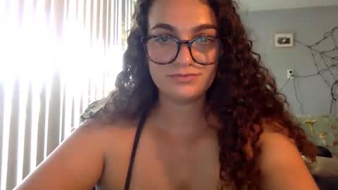 lickit19375 online show from October 9, 7:07 pm