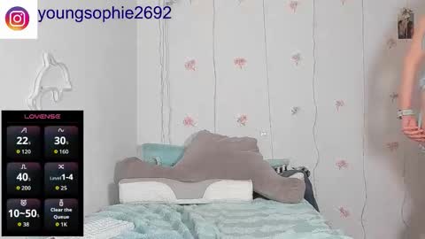 Sophie online show from March 21, 8:25 pm